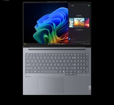 Tela e teclado do Lenovo ThinkBook 16 Gen 7 (fonte da imagem: Lenovo)