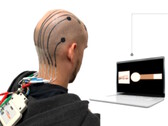 Pesquisadores desenvolvem método para imprimir em 3D tatuagens de EEG na cabeça para controle remoto de dispositivos eletrônicos. (Fonte da imagem: Vasconcelos et al. em Cell Biomaterials)