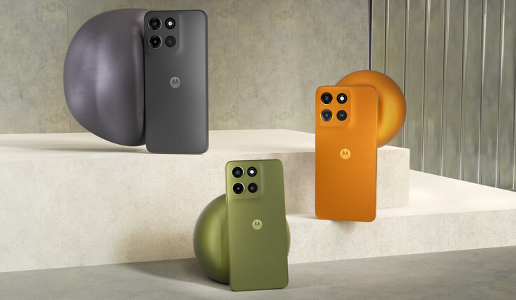 Sem dúvida, o Moto G15 é o menos colorido dos dois smartphones. (Fonte da imagem: Motorola)