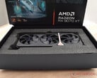 A AMD está oferecendo cinco de suas mais novas placas de vídeo Radeon (fonte da imagem: Notebookcheck)