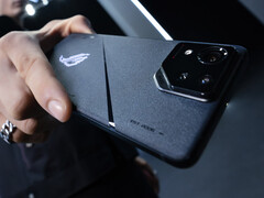 O Asus ROG Phone 9 FE poderia contar com o Snapdragon 8 Gen 3 (8 Pro na foto, fonte da imagem: Asus)