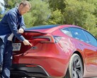O desempenho do Model 3 supera suas próprias estimativas de alcance (imagem: Top Gear/YT)