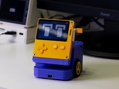 O senhor pode fazer seu próprio Playdate PlayBot por cerca de US$ 120 (Fonte da imagem: Guillaume Loquin)