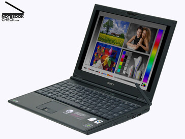 Final dos anos 2000: Laptop Sony Vaio (fonte da imagem: Ronald Matta/Notebookcheck.com)