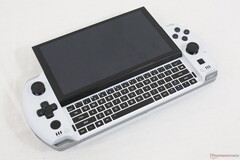 A GPD anuncia o Win 4 como tendo uma tela de paisagem nativa. (Fonte da imagem: NotebookCheck)