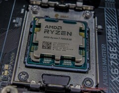 A AMD deve revelar duas novas CPUs X3D na CES 2025 (fonte da imagem: Notebookcheck)