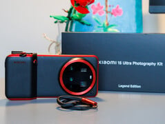 Kit fotográfico do Xiaomi 15 Ultra (Fonte da imagem: Daniel Schmidt)