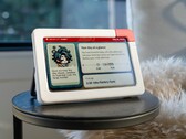 O Inku Calendar tem uma interface que lembra um Pokédex. (Fonte da imagem: Inkboard Inc via Kickstarter)