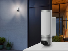 A Bosch Eyes Outdoor Camera II tem um holofote de 1.100 lúmens. (Fonte da imagem: Bosch)