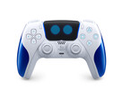 O controle Astro Bot Limited Edition apresenta os olhos de Astro no touchpad. (Fonte da imagem: PlayStation on X/Twitter)