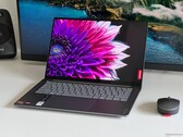 Análise do Lenovo Yoga Pro 7 14 G9 - O poderoso laptop multimídia com AMD Zen 5 e OLED de 120 Hz