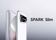 O Tecno Spark Slim (na foto) vem com duas câmeras de 50 MP. (Fonte da imagem: Tecno)