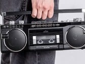 A Sanwa Supply lança um boombox multifuncional Bluetooth que pode copiar fitas cassete para arquivos MP3. (Fonte da imagem: Sanwa Supply)