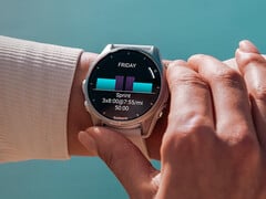 A mais recente atualização da Garmin apresenta mais uma grande quantidade de correções de bugs, melhorias e novos recursos. (Fonte da imagem: Garmin)