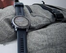 O Garmin Fenix 7 já pode receber a versão beta 19.21. (Fonte da imagem: Garmin)