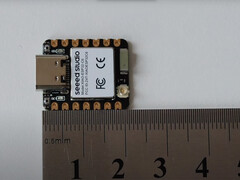 O Xiao ESP32C6 de tamanho micro (Fonte da imagem: YouTube)