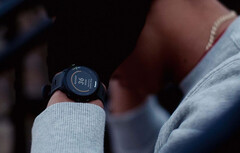 O Forerunner 945 é um dos três smartwatches Forerunner mais antigos na fila para uma nova atualização. (Fonte da imagem: Garmin)