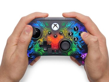 O controlador sem fio PowerA Fusion Pro tem 6 modos de iluminação exclusivos em 4 zonas personalizáveis. (Fonte da imagem: PowerA)