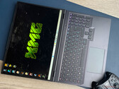 Análise do XMG Neo 16 (Early 24): Potência total da RTX 4090 em um laptop compacto para jogos