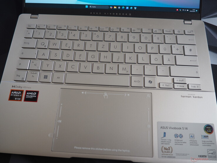 Asus VivoBook S 14 OLED