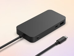 O novo USB4 Dock da Microsoft é muito menor do que seu antecessor Thunderbolt 4. (Fonte da imagem: Microsoft)