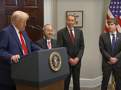 O presidente Trump anuncia o projeto de investimento em IA Stargate de US$ 500 bilhões com líderes da Softbank, Oracle e OpenAI. (Fonte da imagem: Fox 5 no YouTube)