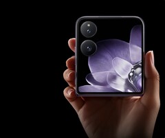 O Xiaomi MIX Flip será lançado globalmente, mas o MIX Fold 4 permanecerá exclusivo da China. (Fonte da imagem: Lei Jun)