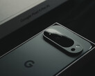 Os futuros smartphones Pixel podem trocar o desempenho por uma vida útil mais longa da bateria e melhores condições térmicas. (Fonte da imagem: Samuel Angor &amp; Unsplash)