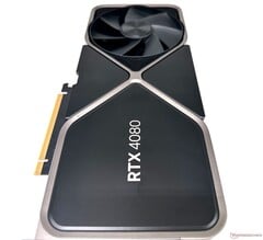 A RTX 4080 Founders Edition foi lançada com um preço sugerido de US$ 1.199.